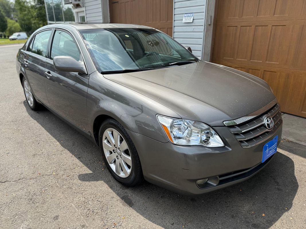 Used 2006 Toyota Avalon XLS