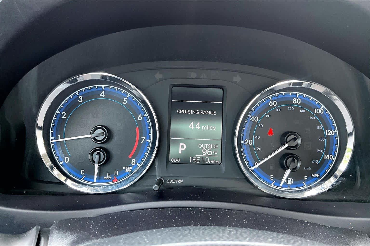Used 2018 Toyota Corolla LE FWD image 25