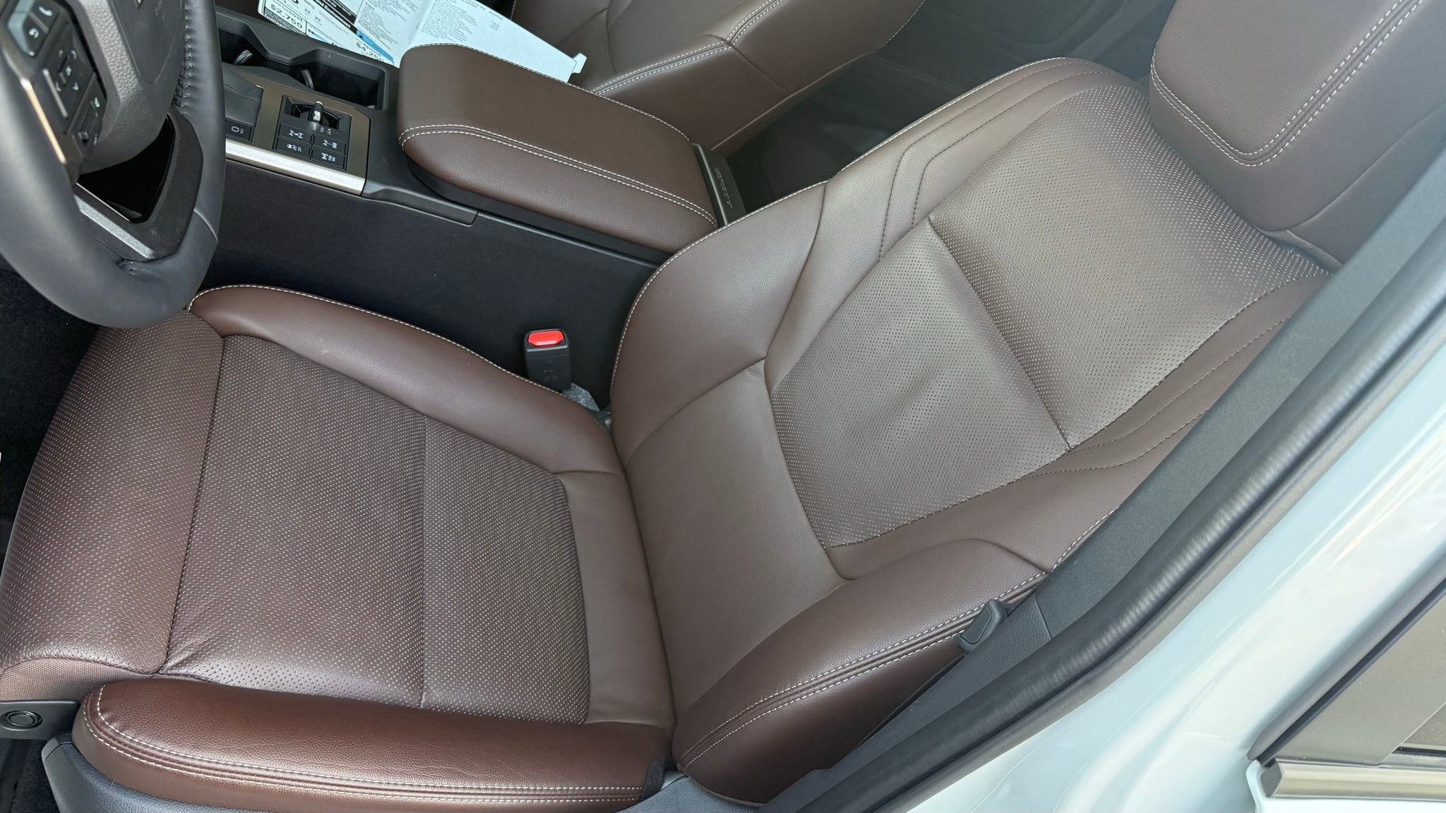 Used 2025 Toyota Land Cruiser image 47