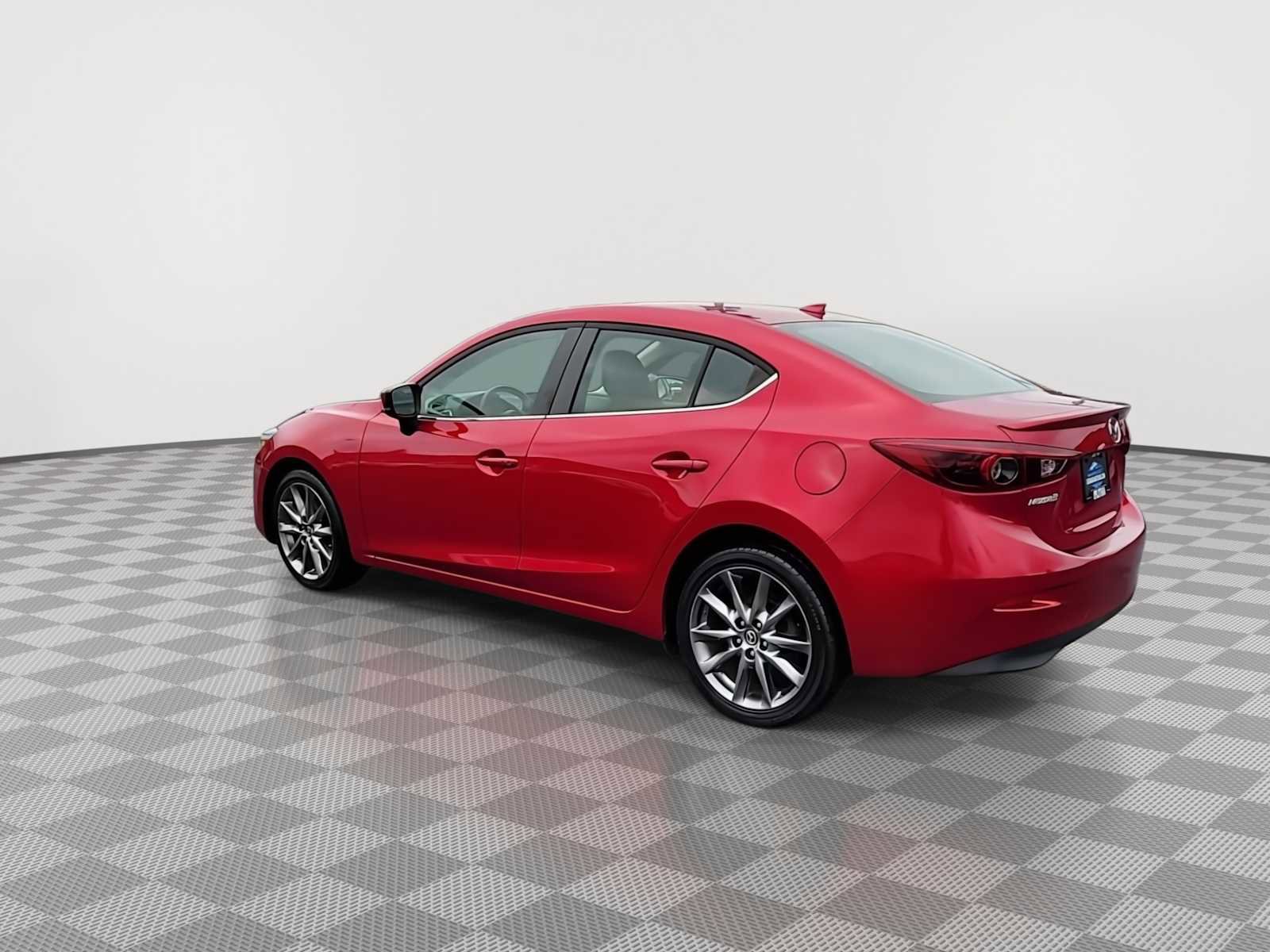 Used 2018 MAZDA MAZDA3 Grand Touring w/ Premium Equipment Package image 6