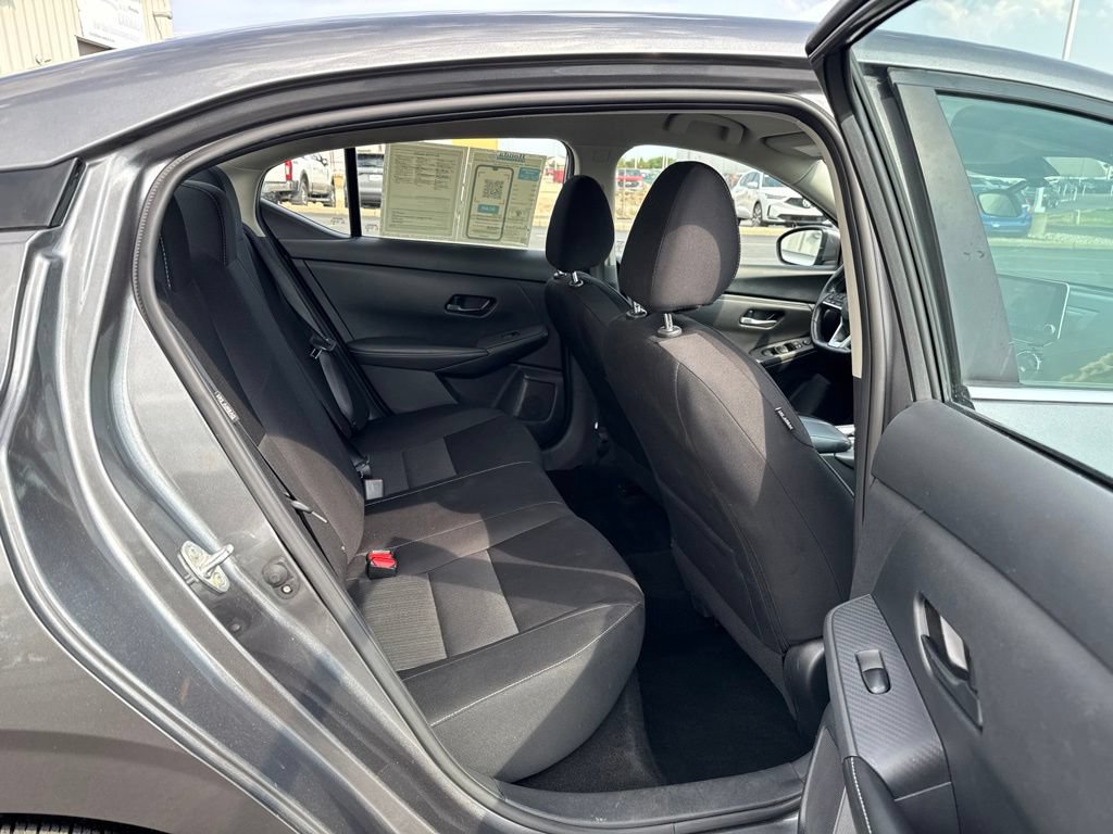Used 2025 Nissan Sentra SV w/ All-Weather Package FWD image 32