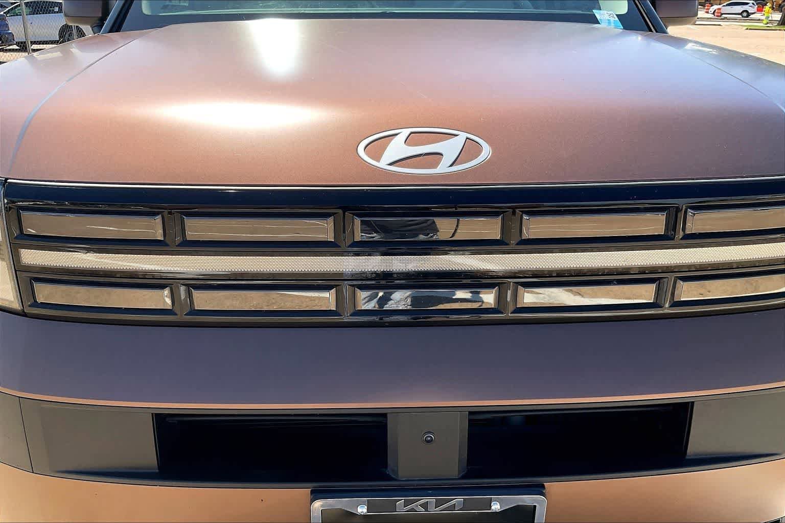 Used 2024 Hyundai Santa Fe Limited FWD image 32