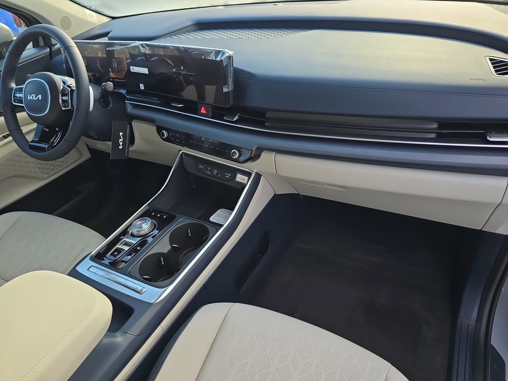 New 2026 Kia Carnival EX image 12