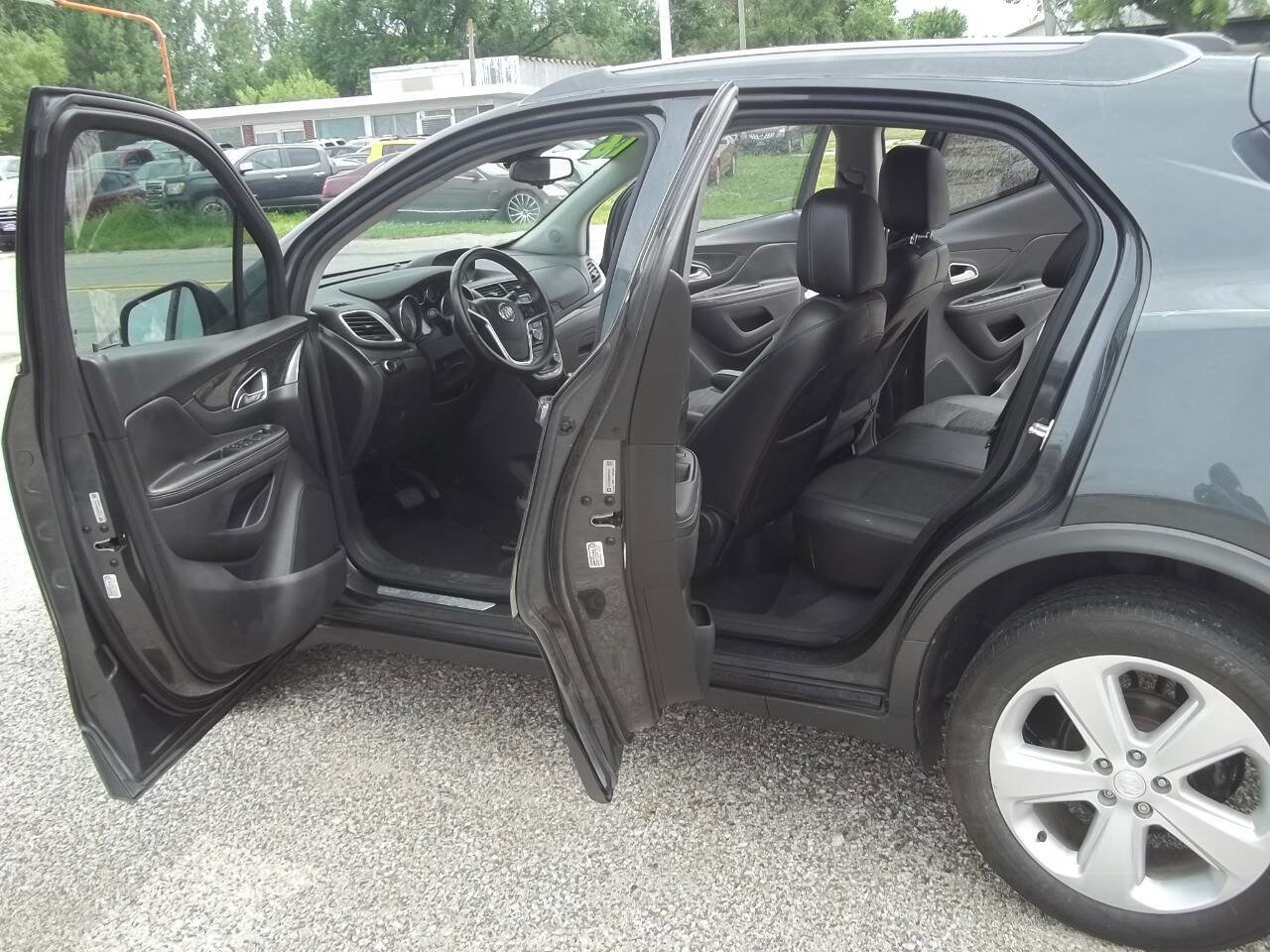 Used 2016 Buick Encore AWD image 9