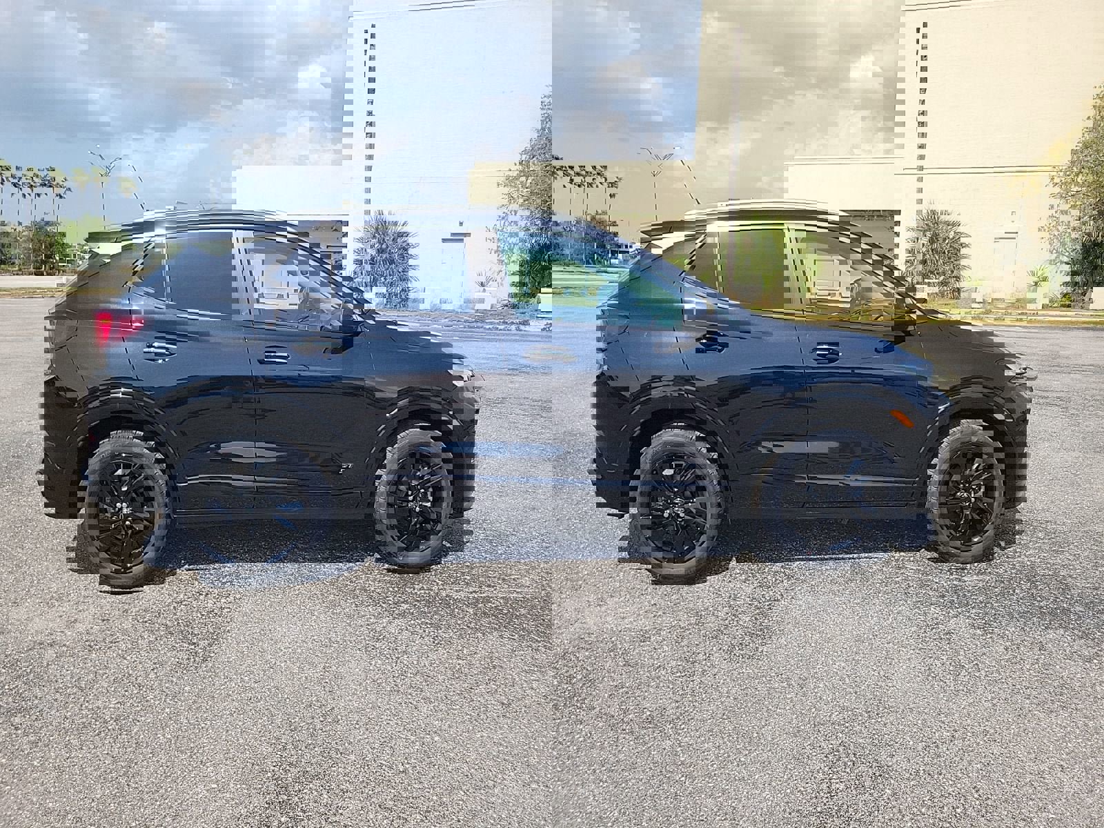 New 2026 Buick Encore GX Sport Touring image 4