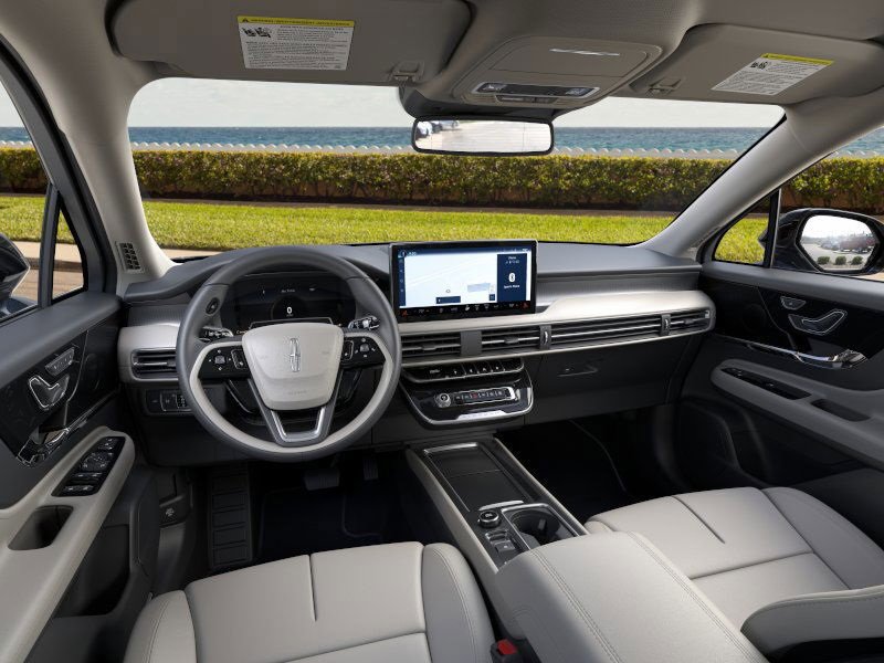 New 2026 Lincoln Corsair Premiere image 9