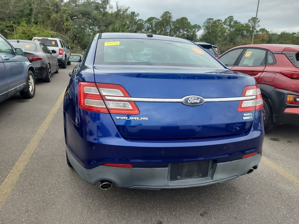 Used 2013 Ford Taurus SEL image 5