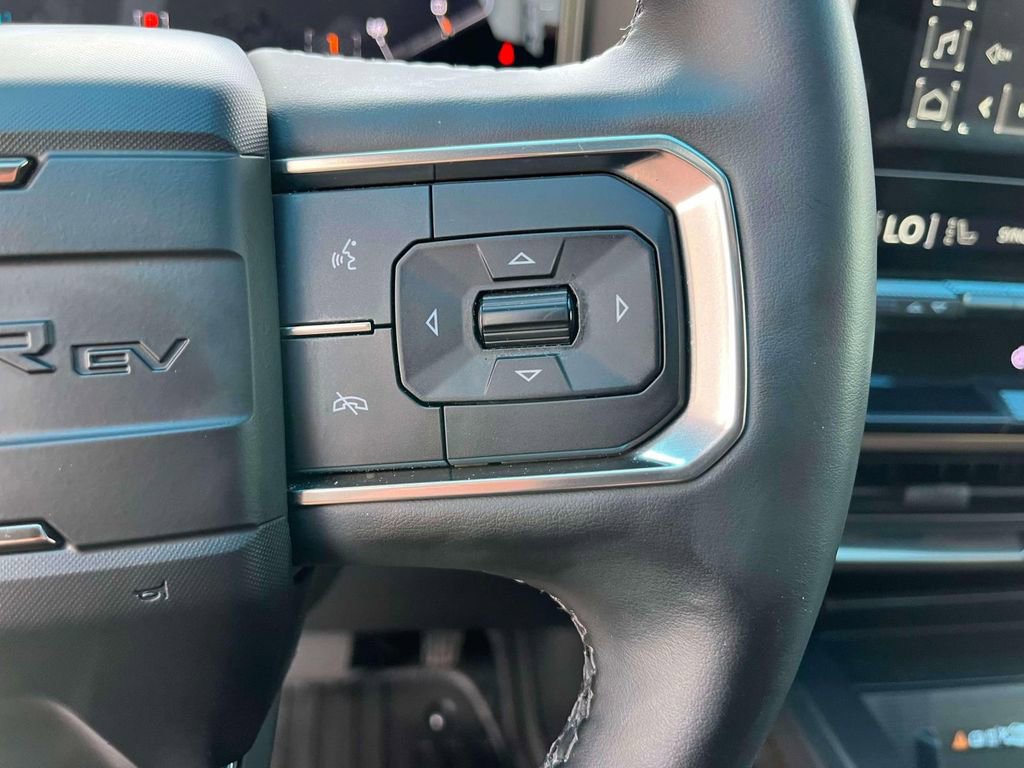 Certified 2025 GMC Hummer EV 3X image 31