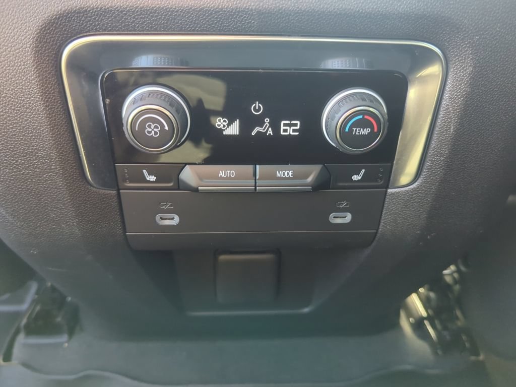 Certified 2024 Chevrolet Tahoe RST w/ Luxury Package AWD/4WD image 40