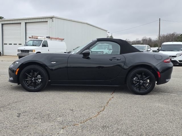 Used 2024 MAZDA MX-5 Miata Sport image 2