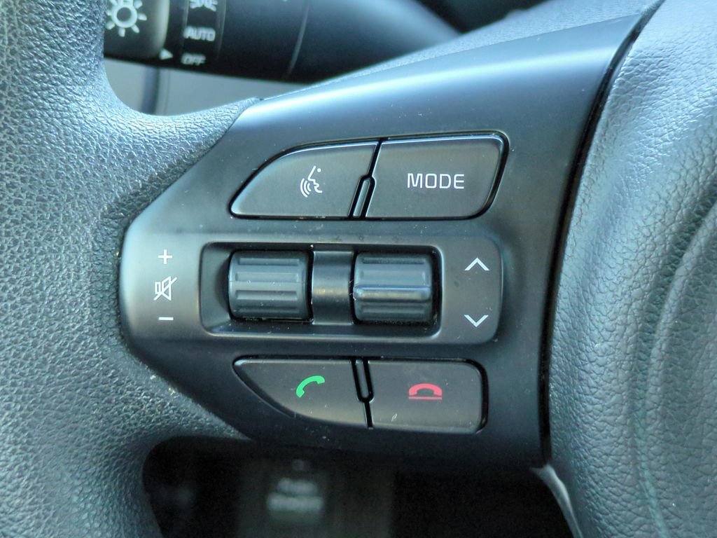 Used 2018 Kia Sorento L FWD image 9