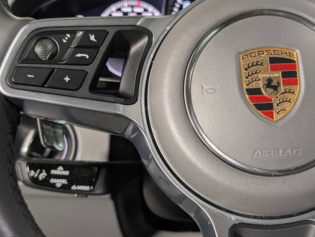 Used 2023 Porsche Cayenne GTS AWD/4WD image 37
