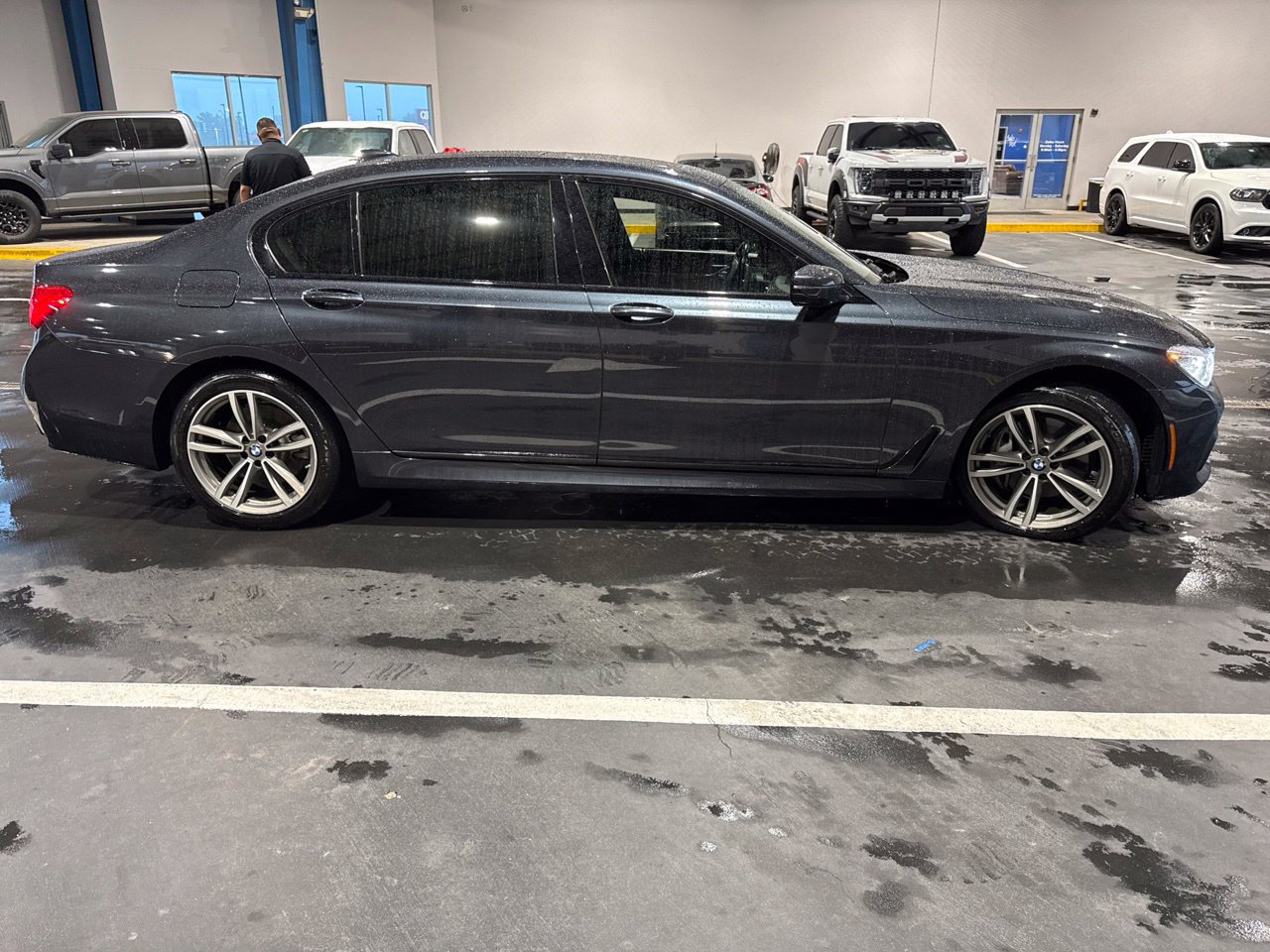 Used 2019 BMW 740i xDrive w/ Executive Package AWD/4WD image 17