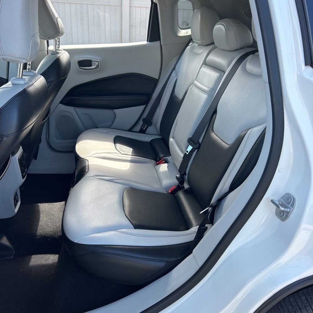 Used 2018 Jeep Compass Limited w/ Navigation Group image 14