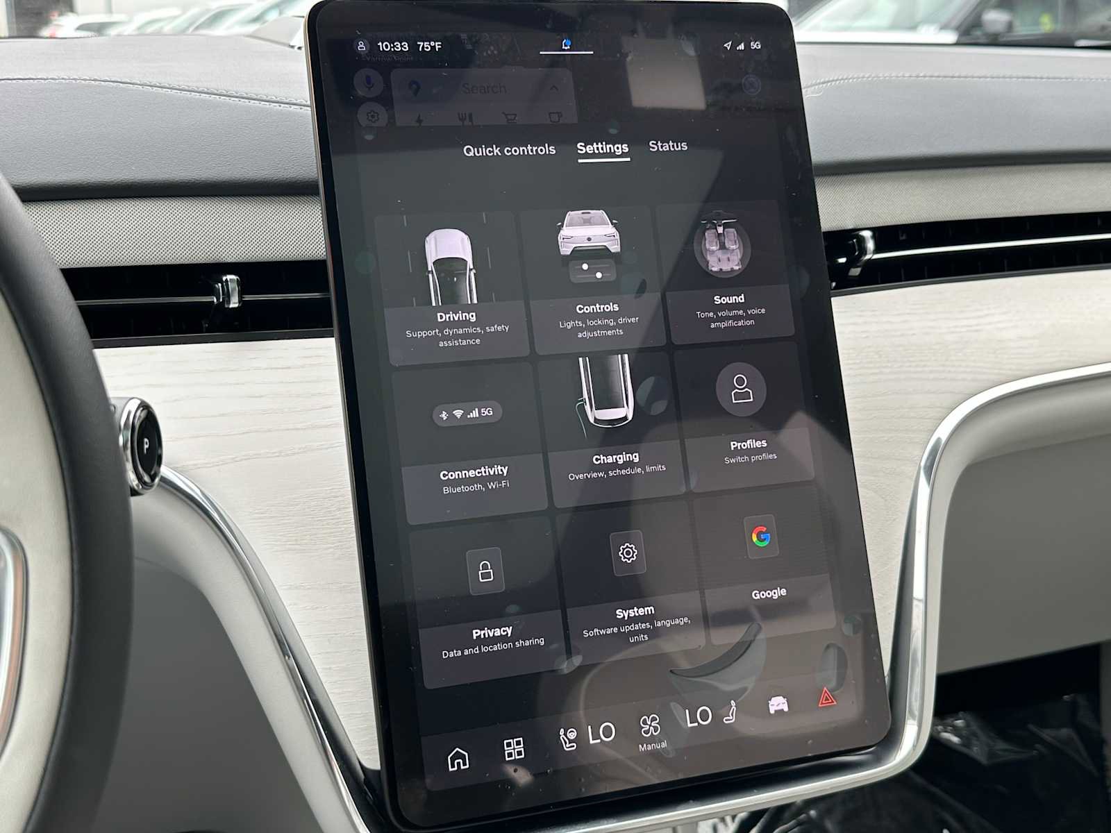 New 2025 Volvo EX90 Ultra image 31