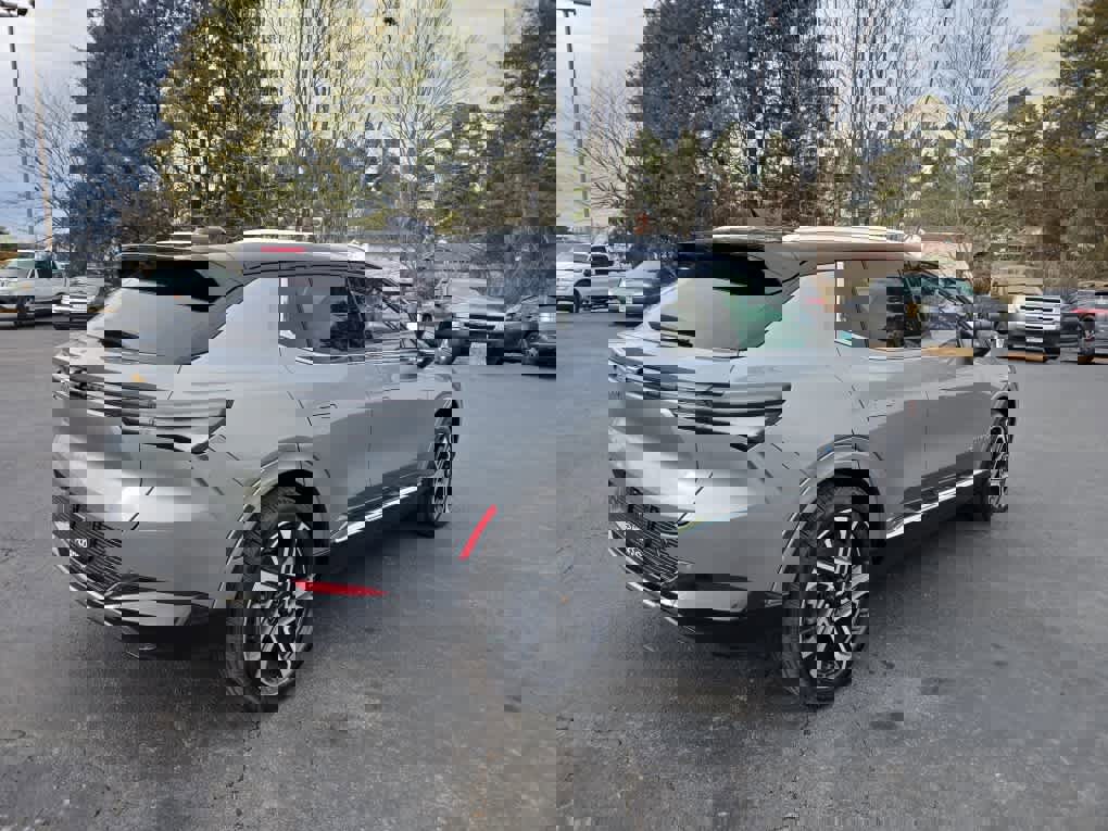 New 2026 Chevrolet Equinox EV LT image 7