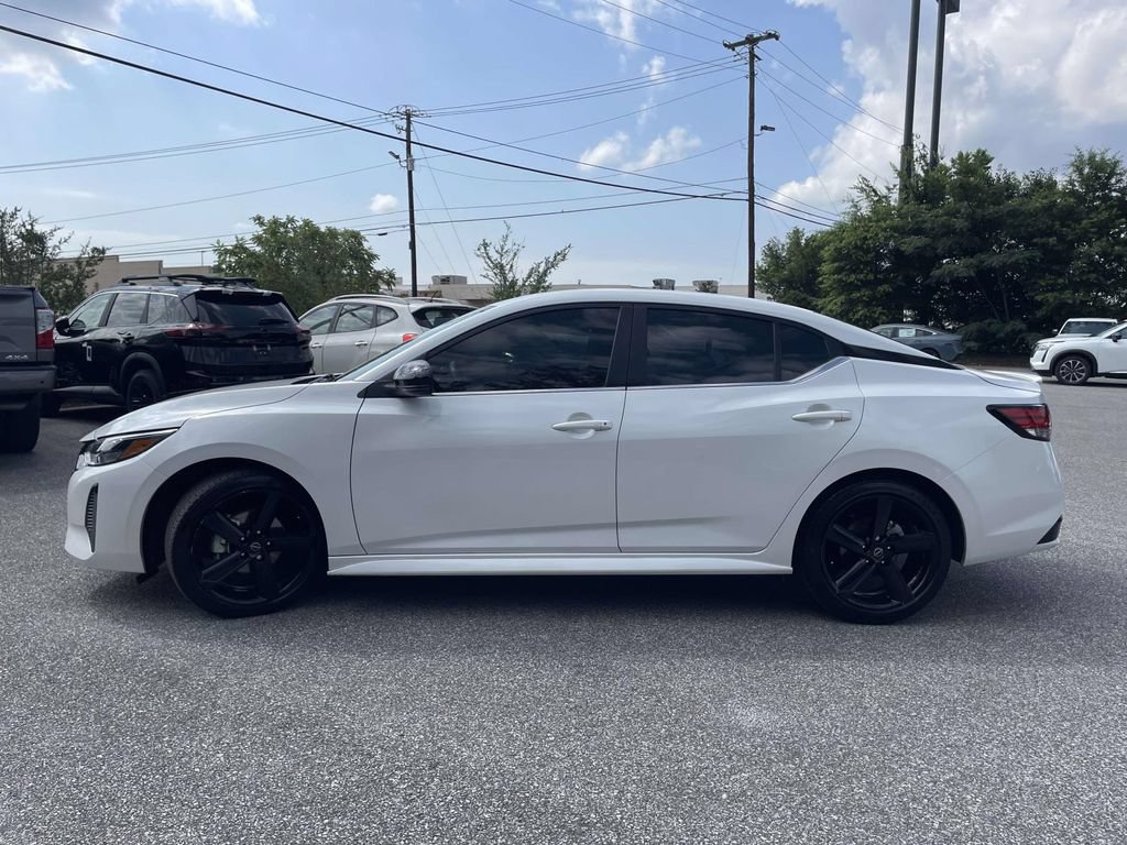 Used 2024 Nissan Sentra SR FWD image 6