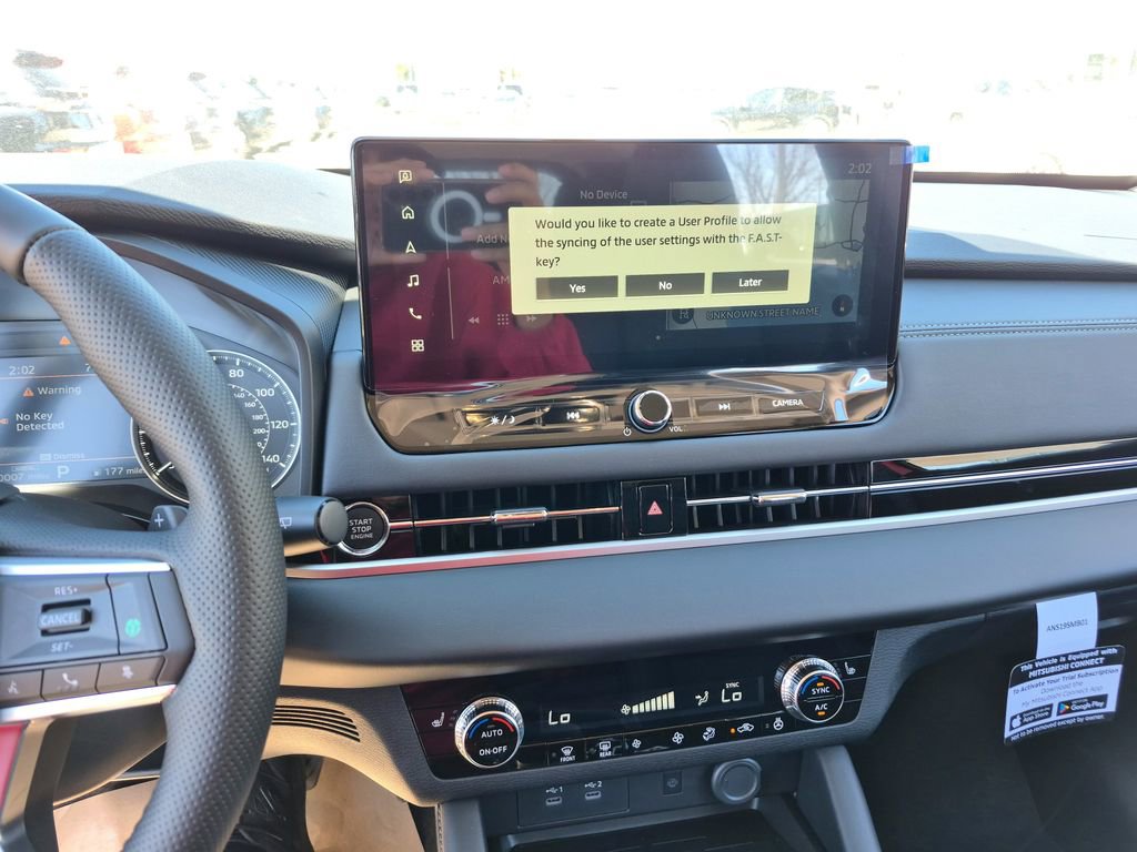 New 2026 Mitsubishi Outlander SE image 17