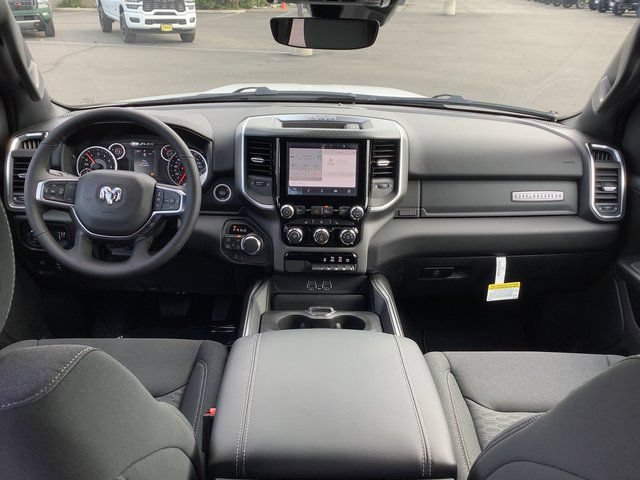 New 2026 RAM 1500 Big Horn AWD/4WD image 6
