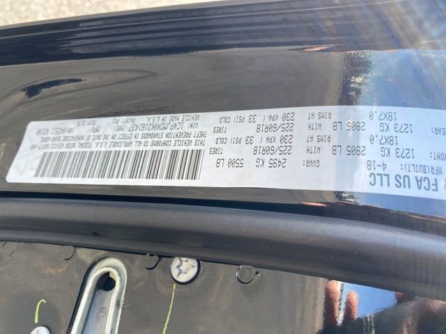 Used 2019 Jeep Cherokee Limited image 25