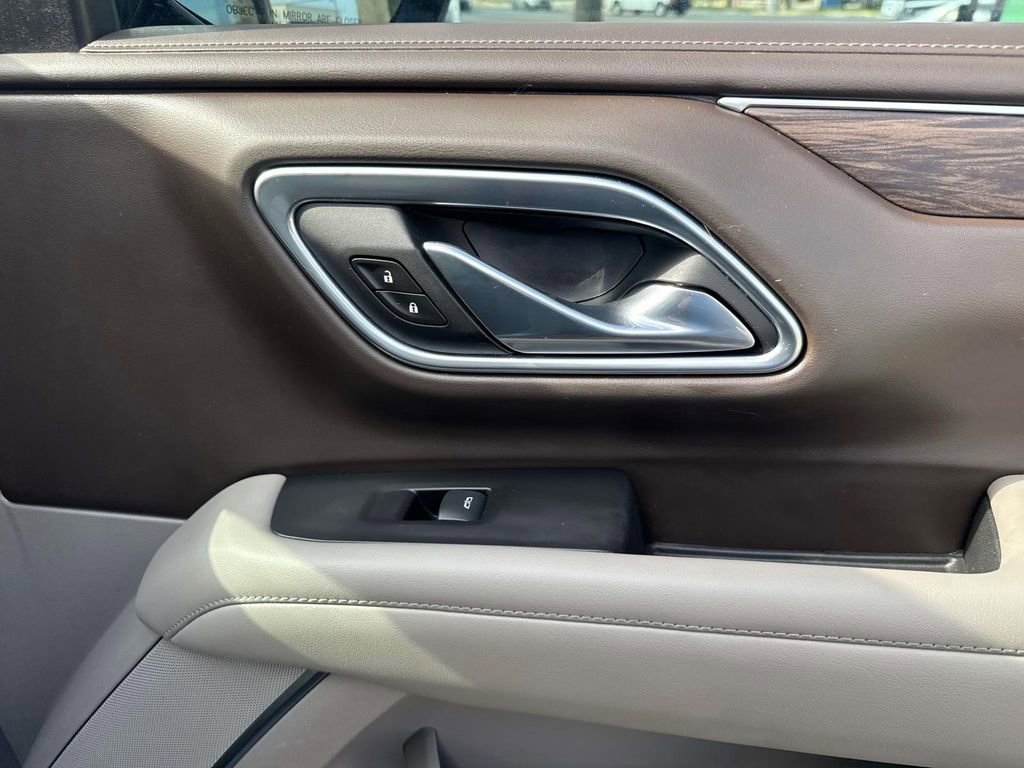 Certified 2021 Chevrolet Tahoe Z71 w/ Z71 Signature Package image 16