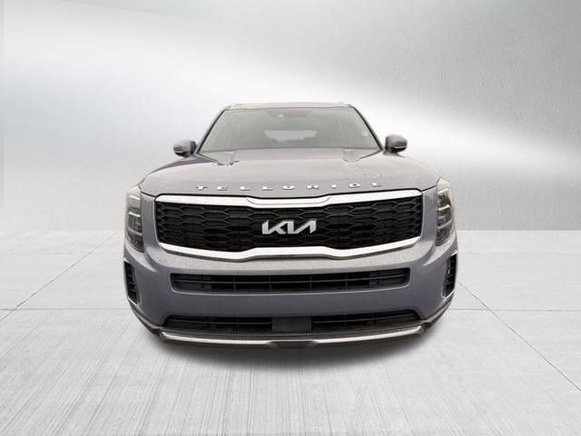 Used 2022 Kia Telluride EX w/ EX Premium Package FWD image 8