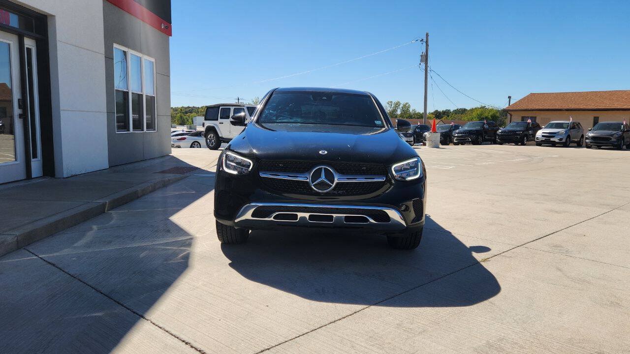Used 2023 Mercedes-Benz GLC 300 4MATIC Coupe image 9