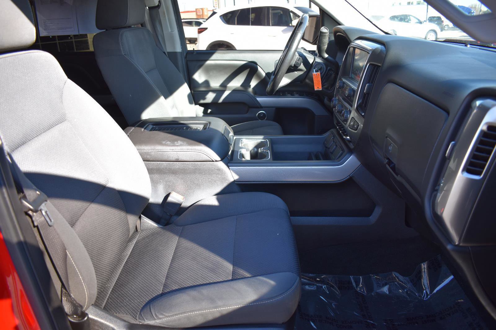 Used 2018 Chevrolet Silverado 1500 LT w/ All Star Edition image 16