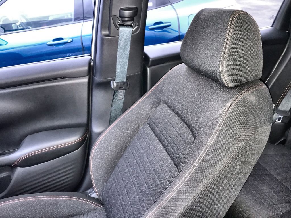 Used 2025 Honda HR-V Sport image 22