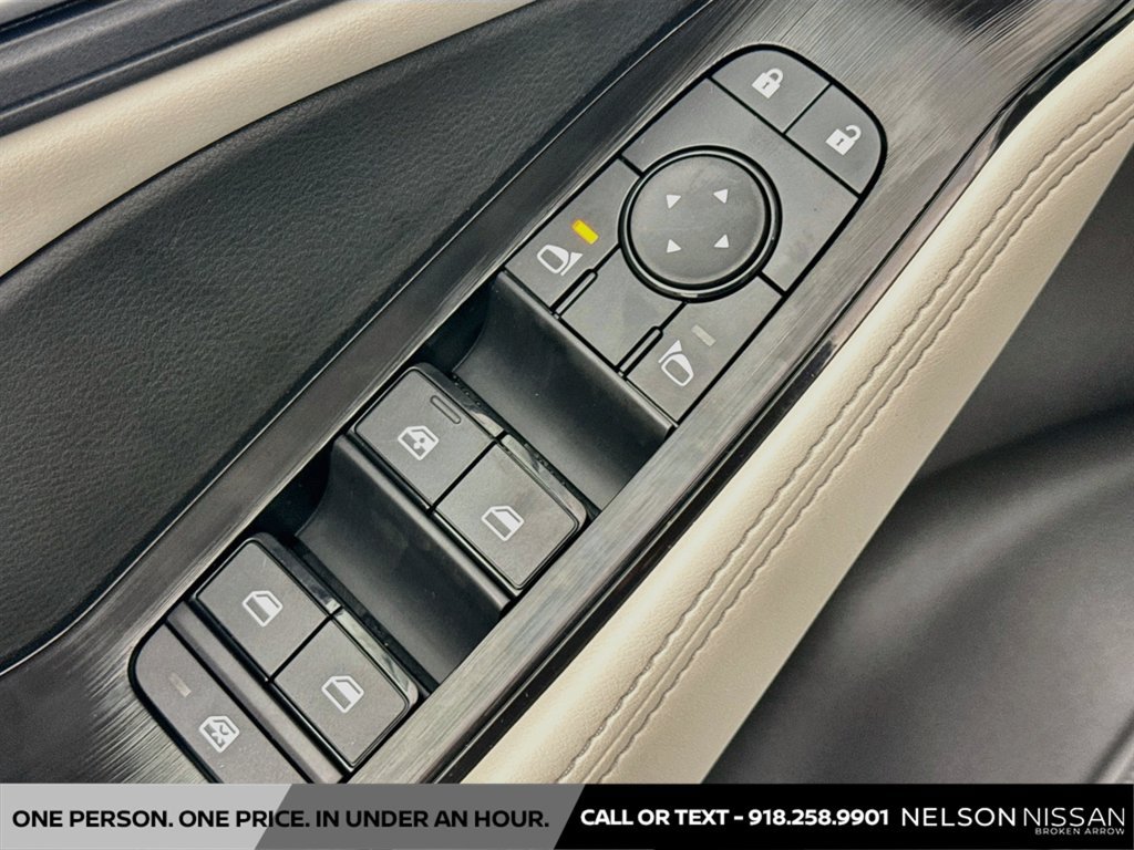 New 2026 Nissan Rogue Dark Armor FWD image 17
