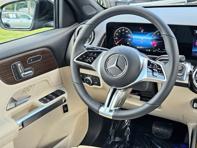 New 2026 Mercedes-Benz GLB 250 4MATIC image 26