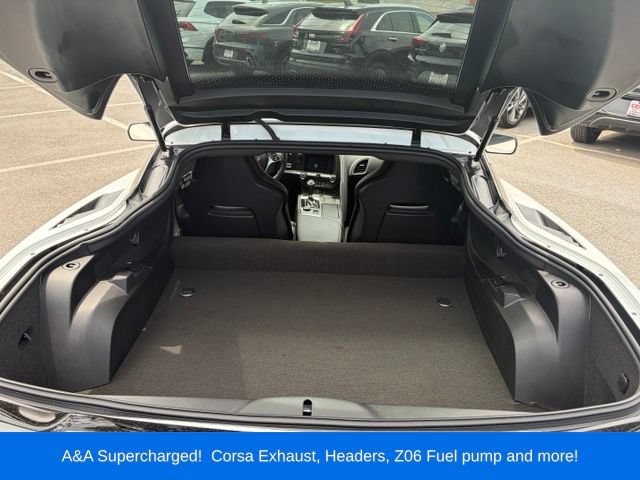 Used 2016 Chevrolet Corvette Stingray Coupe RWD image 7