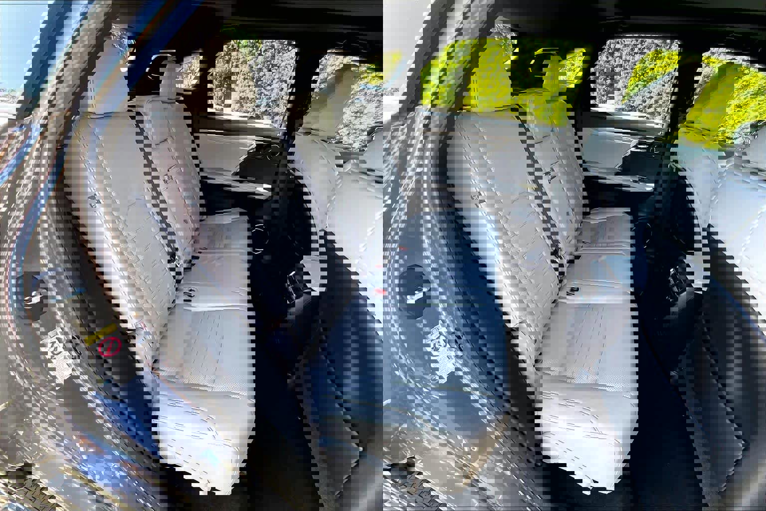 Used 2016 Lexus RX 450h F Sport w/ Cold Weather Package image 19