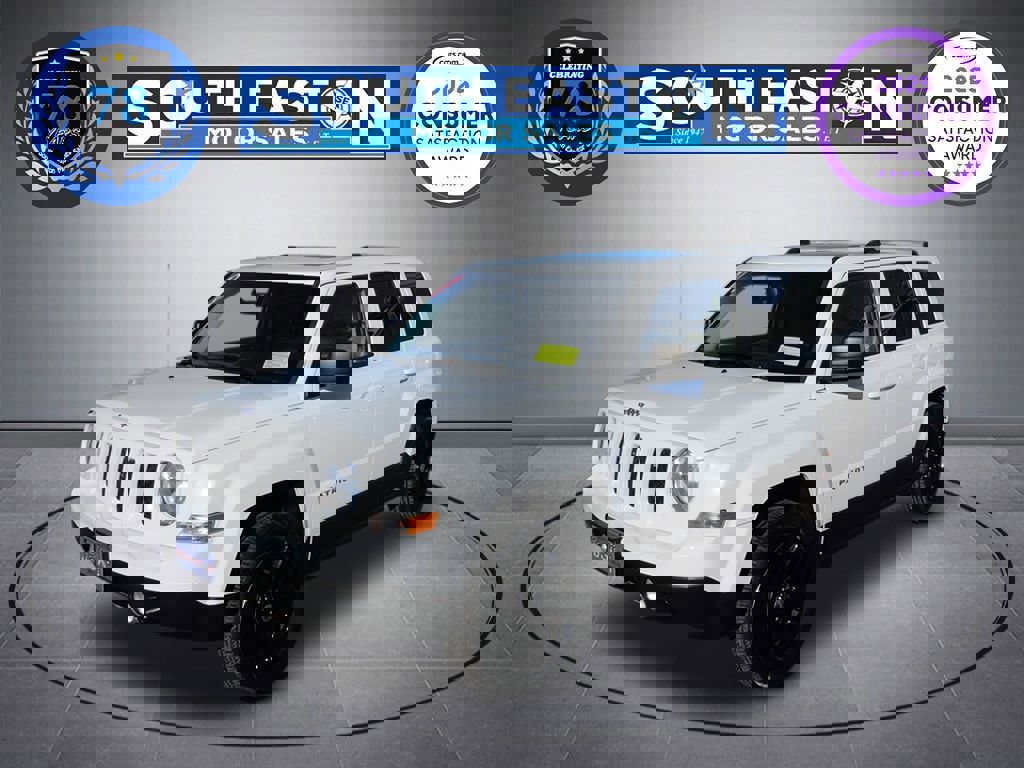 Used 2017 Jeep Patriot High Altitude image 1