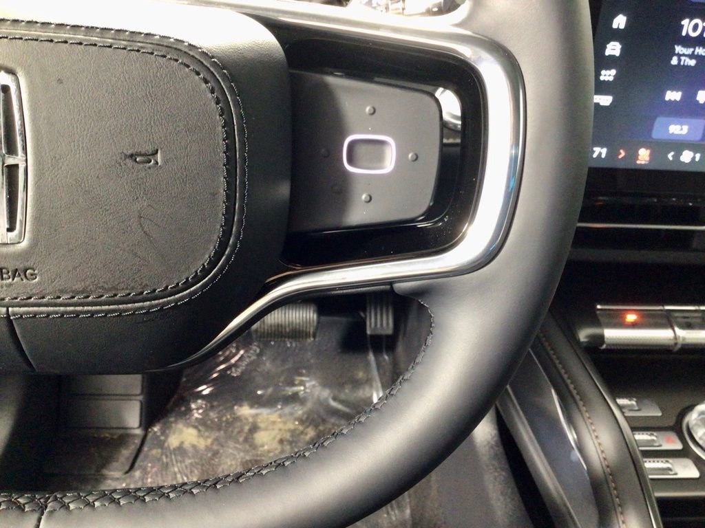 New 2026 Lincoln Nautilus Premier w/ Equipment Group 102A image 24