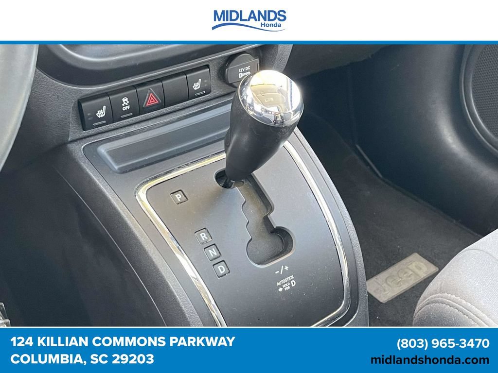 Used 2011 Jeep Compass Latitude w/ Sun/Sound Group AWD/4WD image 28