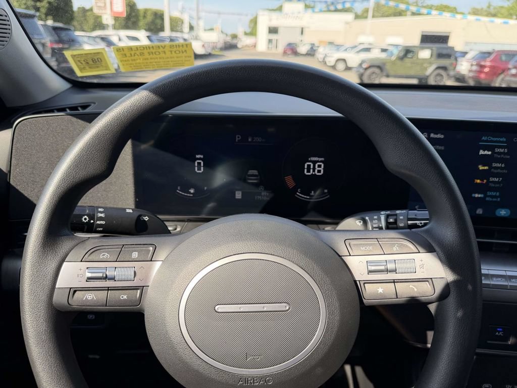 Used 2024 Hyundai Kona SE AWD/4WD image 35