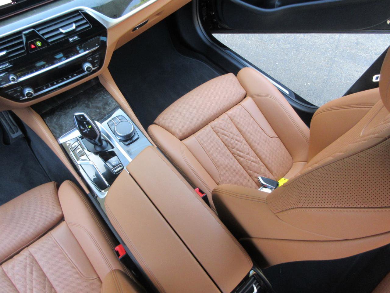 Used 2023 BMW 540i w/ M Sport Package w/ M Sport Package RWD image 19