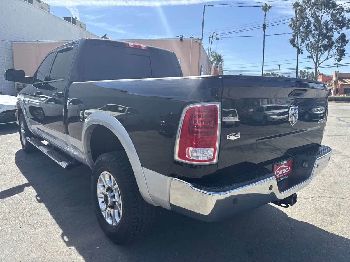 Used 2014 RAM 2500 Laramie w/ Convenience Group AWD/4WD image 4