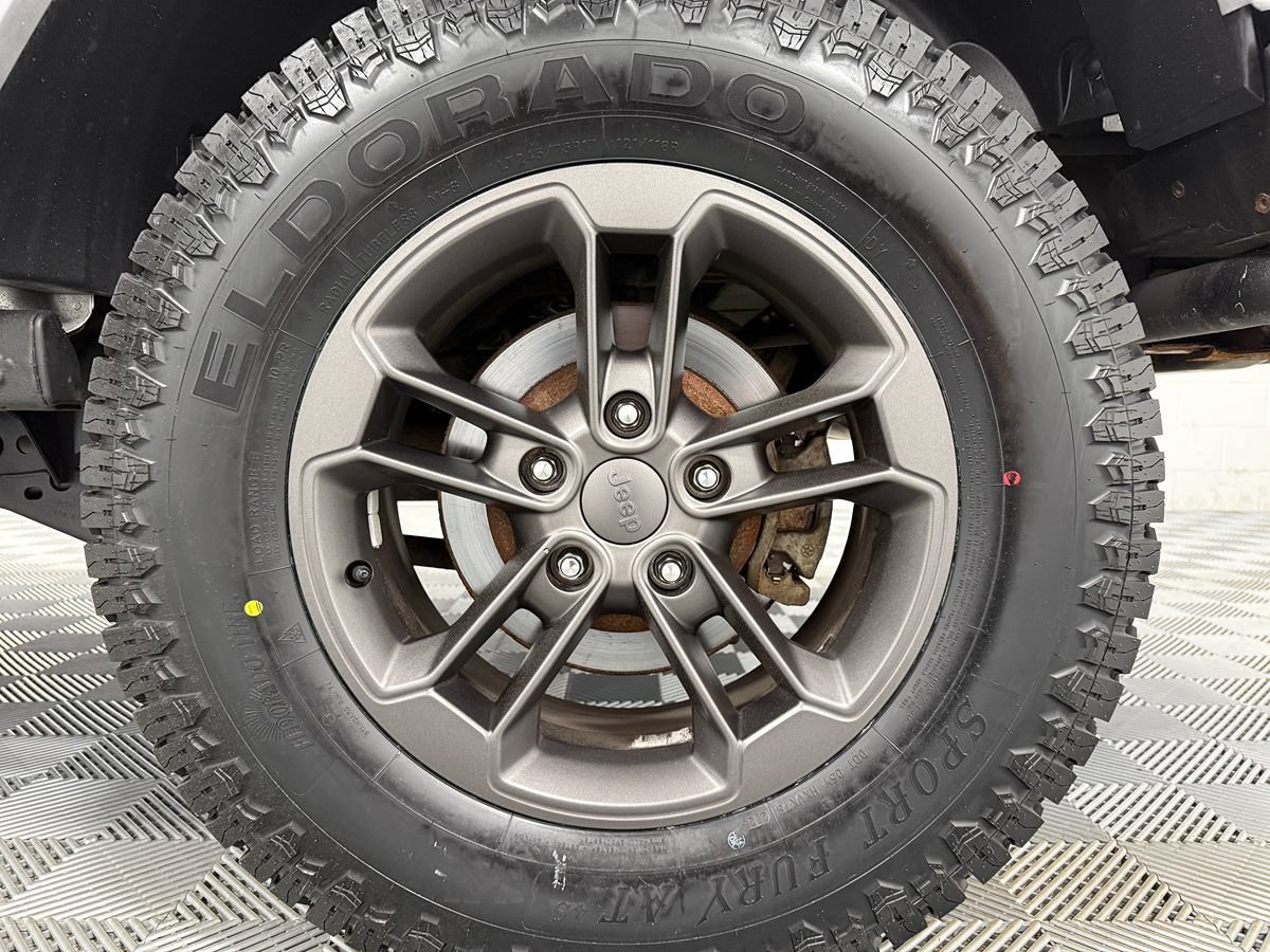 Used 2018 Jeep Wrangler Unlimited Sport AWD/4WD image 30