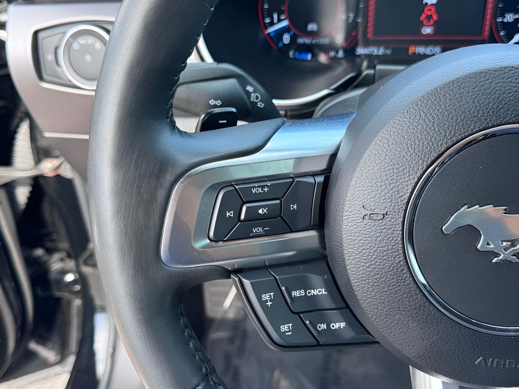 Used 2020 Ford Mustang GT Premium w/ Equipment Group 401A RWD image 17