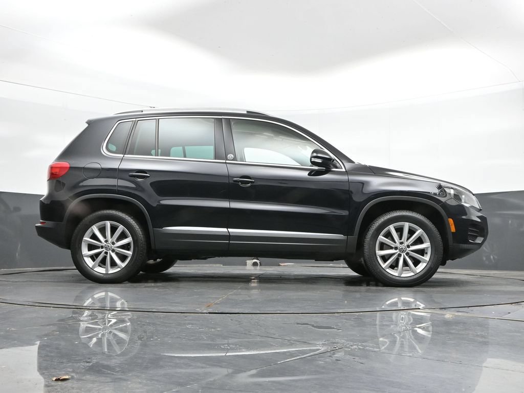 Used 2017 Volkswagen Tiguan Wolfsburg Edition FWD image 41