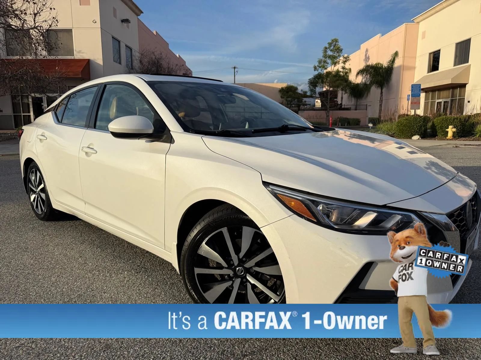 Used 2021 Nissan Sentra SV w/ SV Premium Package FWD image 1