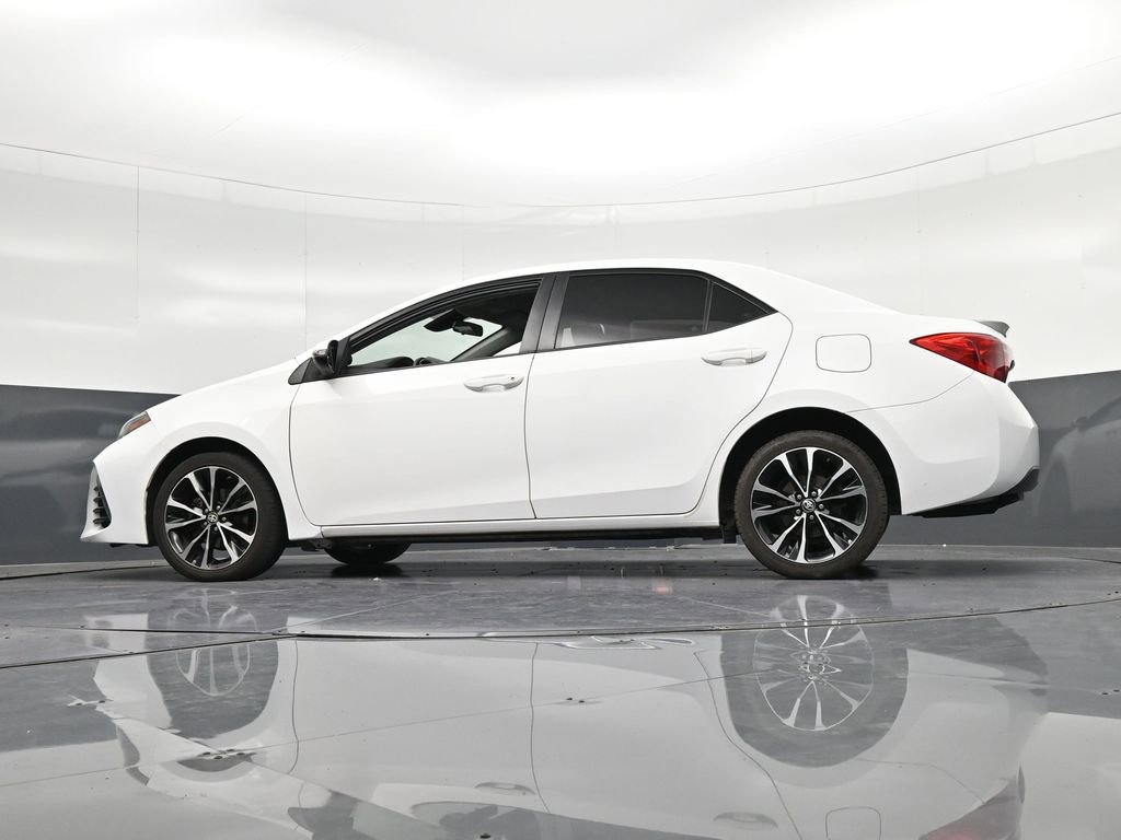 Used 2019 Toyota Corolla SE FWD image 33