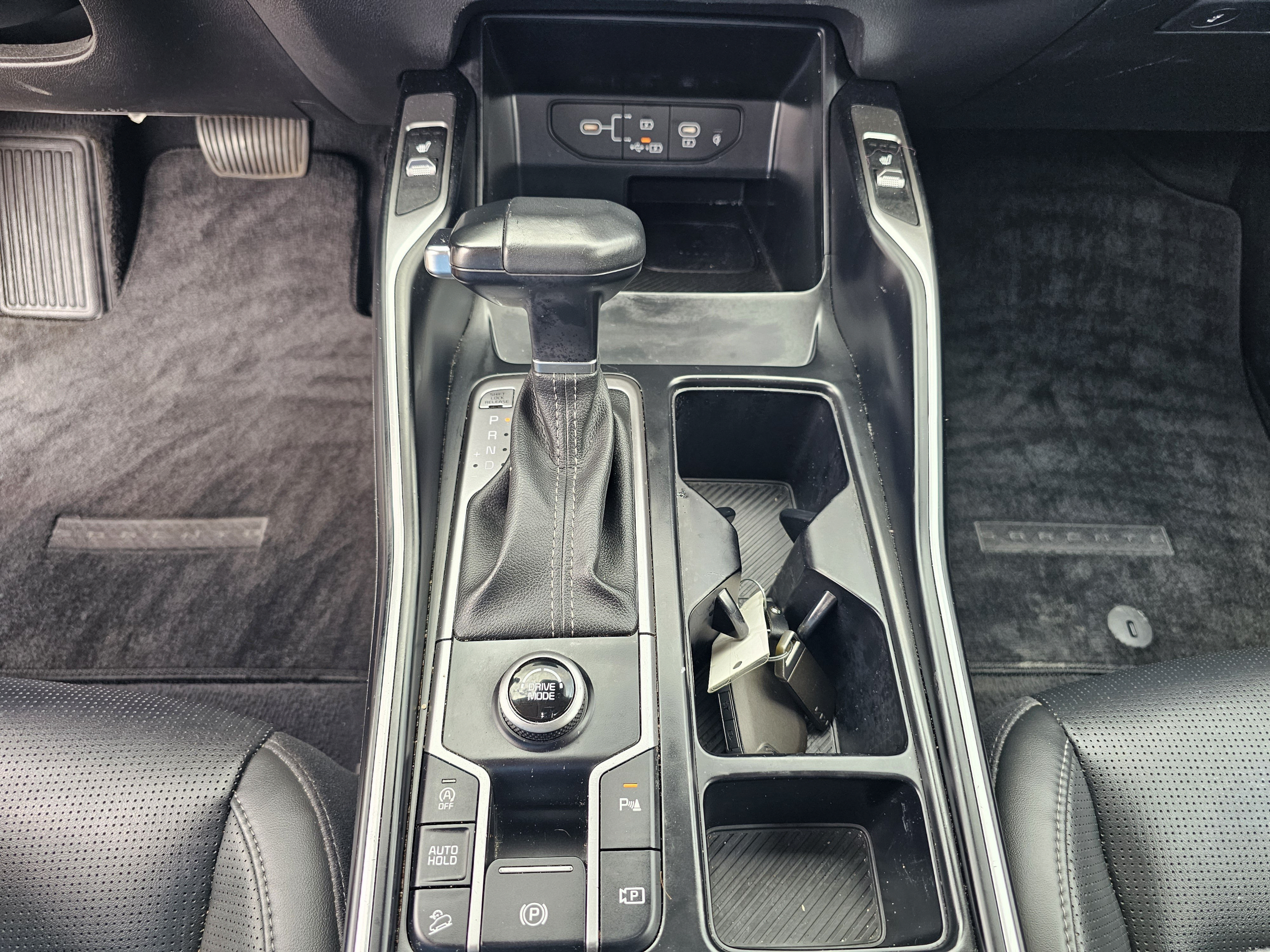 Used 2024 Kia Sorento S w/ Panoramic Sunroof Package FWD image 40