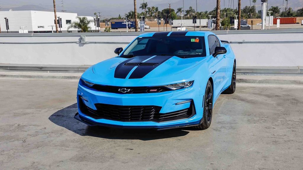 Used 2023 Chevrolet Camaro SS RWD image 4