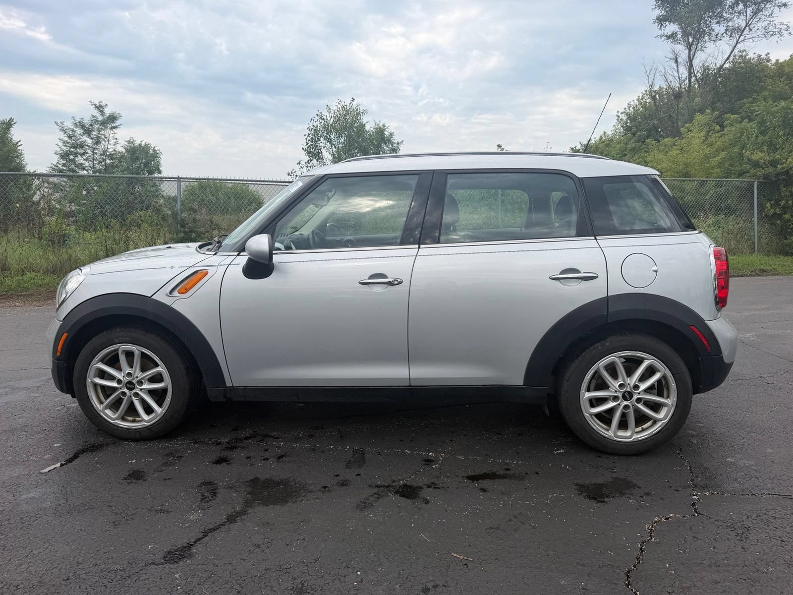 Used 2015 MINI Cooper Countryman FWD image 10