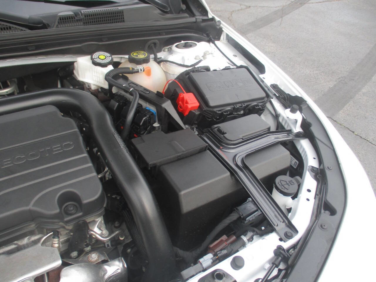 Used 2024 Chevrolet Malibu LT image 17
