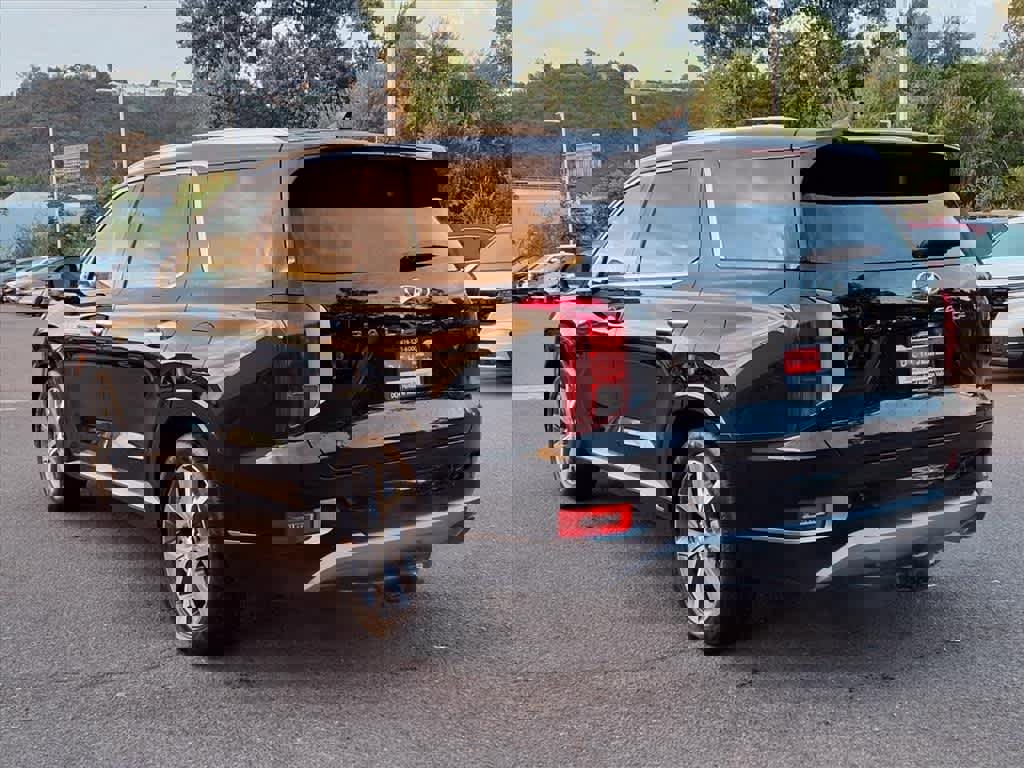 Used 2022 Hyundai Palisade Limited w/ Cargo Package image 8