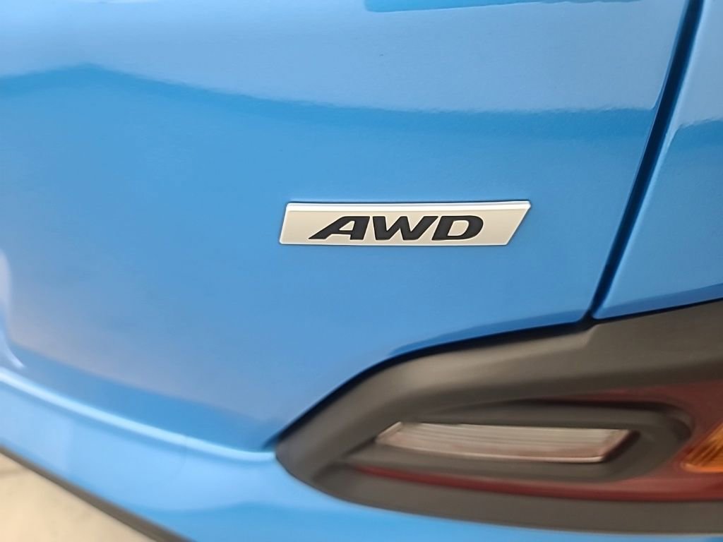 Used 2020 Hyundai Kona SEL Plus AWD/4WD image 12